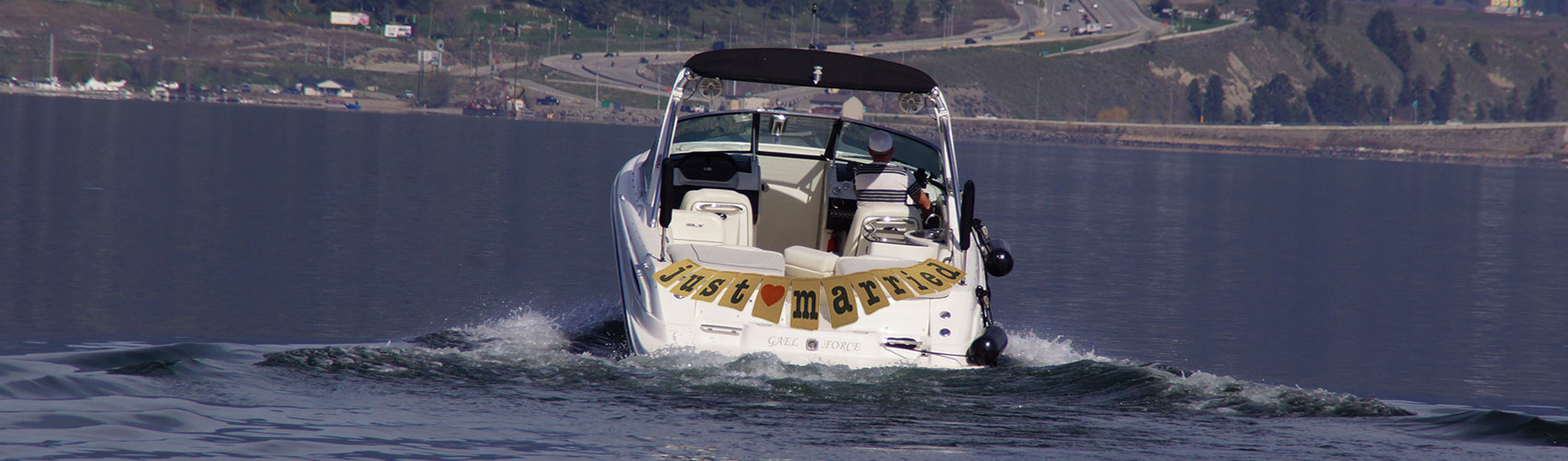 Kelowna Water Taxi & Cruises offers a great way to celebrate your wedding!